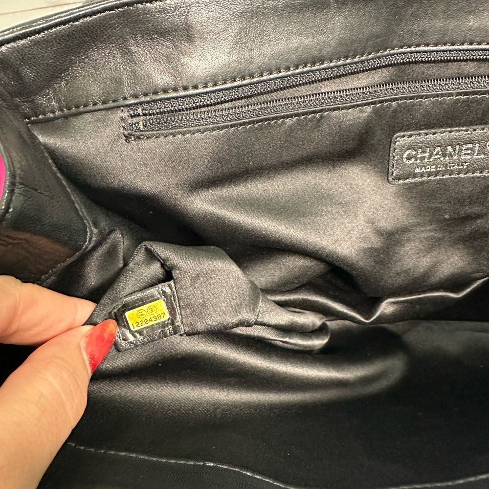 SOLD โโโโCHANEL RARE Large 2008 Cruise Collection Flap Bag ๐ - Picture 14 of 14